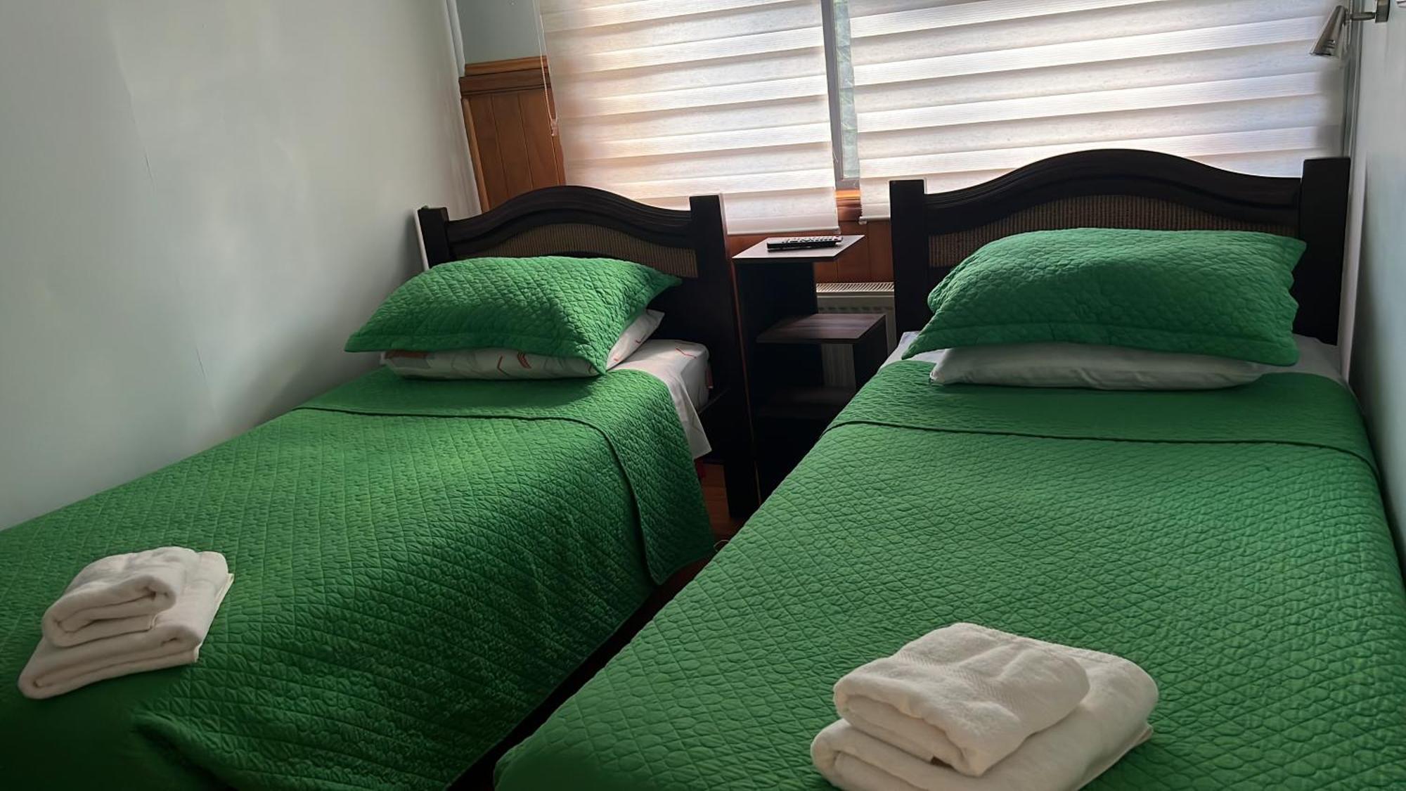 Hostal Victoria بونتا أريناس المظهر الخارجي الصورة