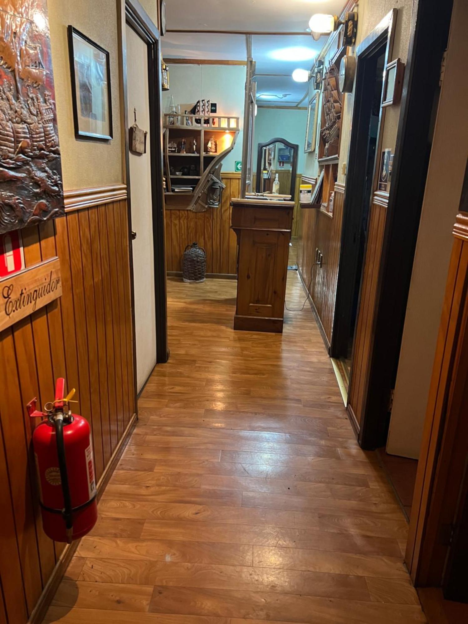 Hostal Victoria بونتا أريناس المظهر الخارجي الصورة